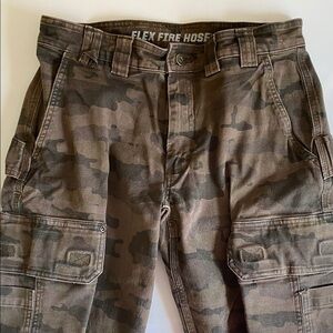 Duluth Trading Co Firehose Camo Cargo Pants
